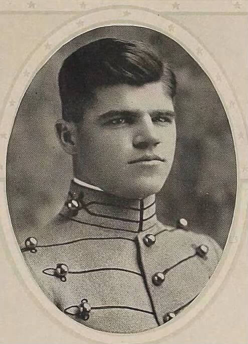Black and white photograph of Captain Leonard.